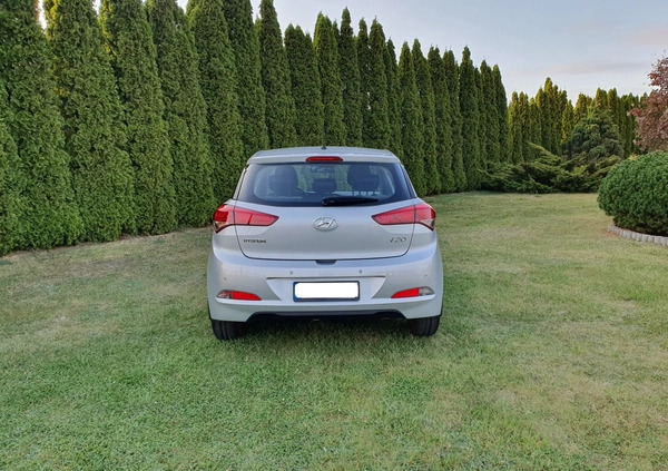 Hyundai i20 cena 35900 przebieg: 129000, rok produkcji 2016 z Rajgród małe 301